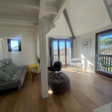 Appartement Lovely Perfect For Couples Close To *